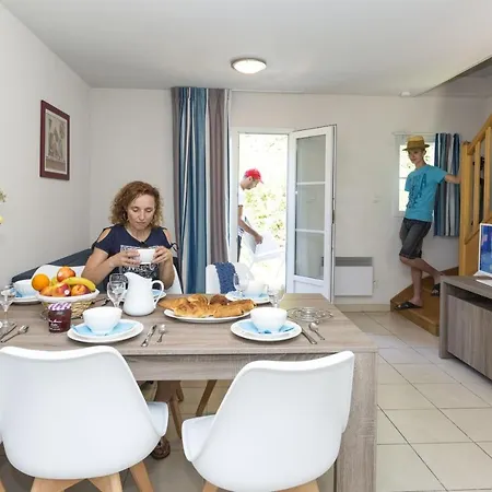 Odalys Domaine De L'emeraude Aparthotel 3*